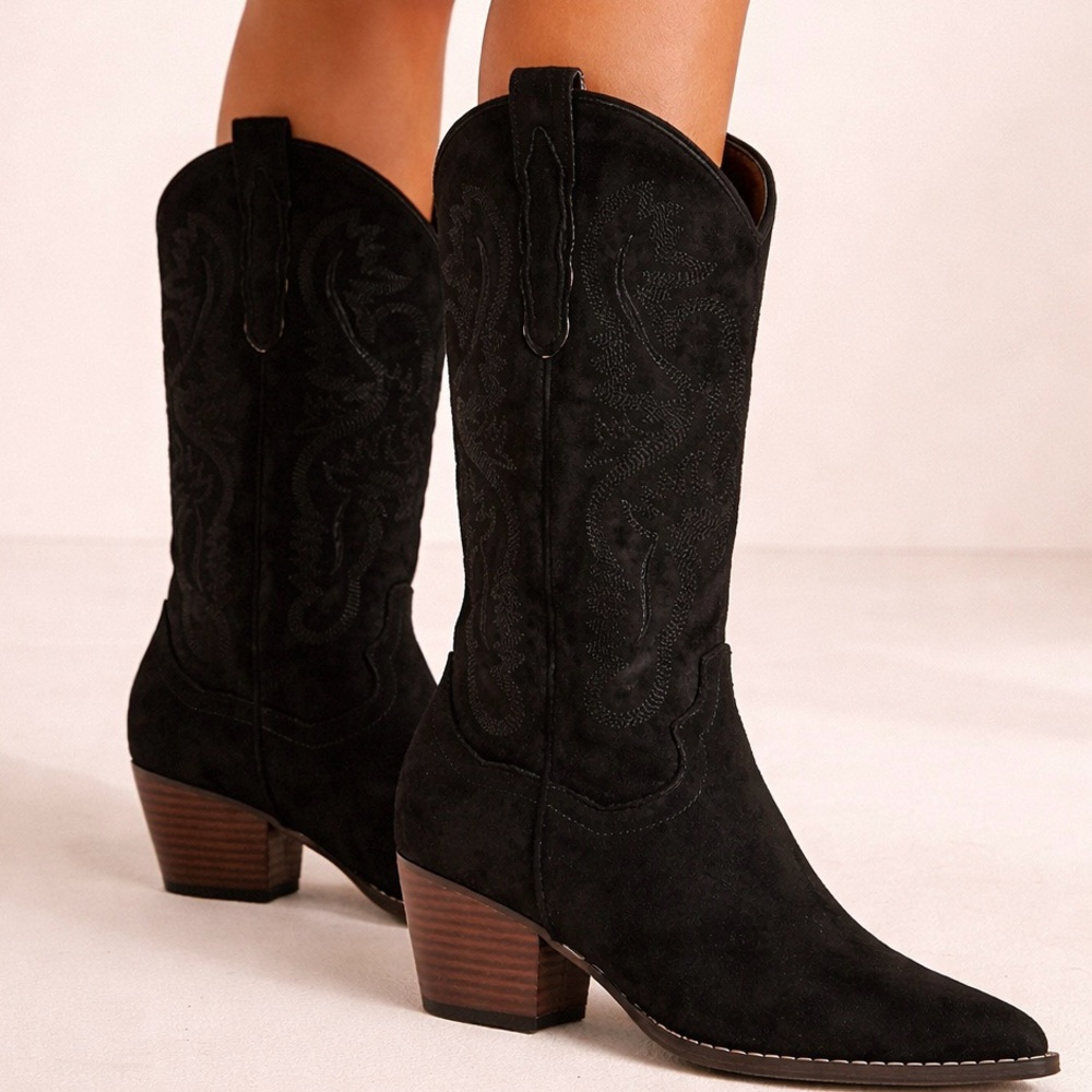 NEW Altar’d State Black Amaya Western Boots Size 9 Available NWT